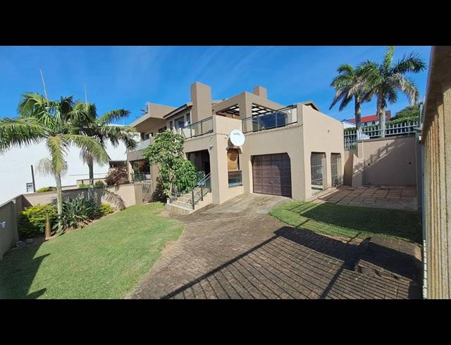 8 BEDROOM HOUSE FOR SALE IN MARGATE BEACH